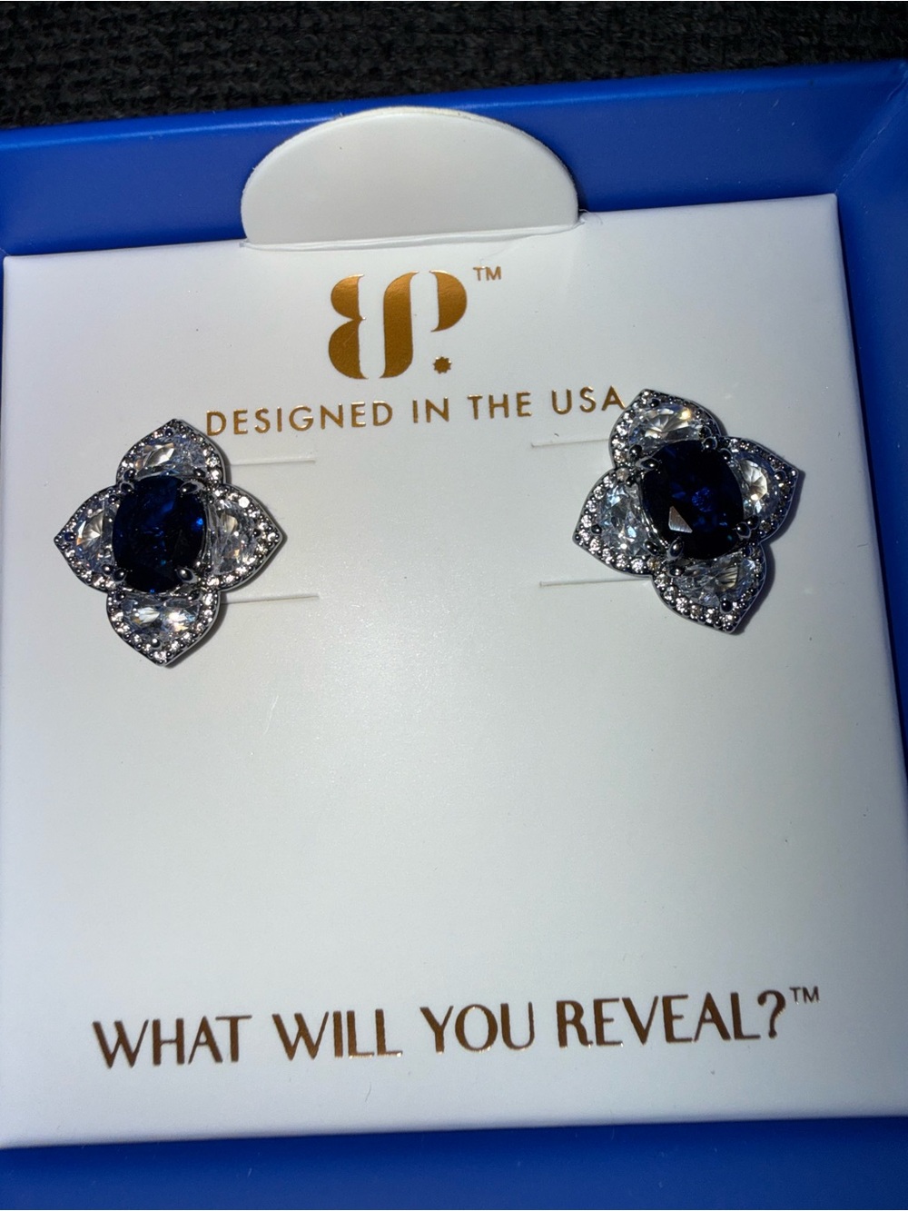 Sept Bday clover Stud Earrings